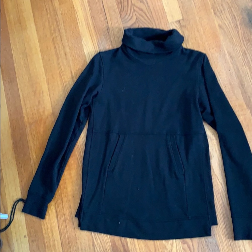 Lululemon Size 6 Cowl Neck Sweater
